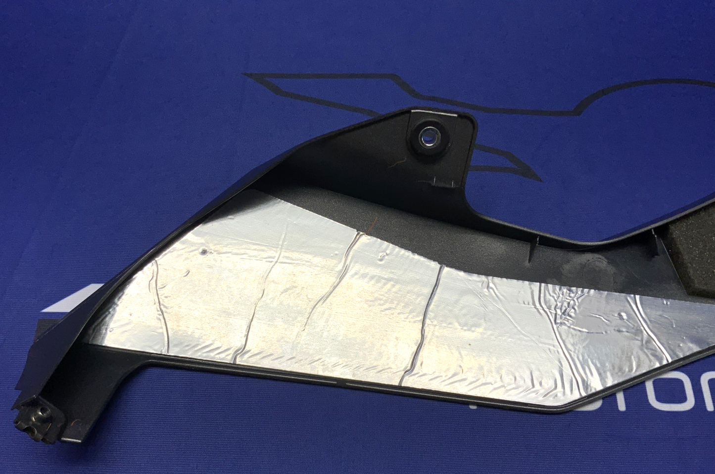 Yamaha Left Lower Fairing (Dark Gray) YZF-R6 2017-2024 OEM BN6-28385-00-P2