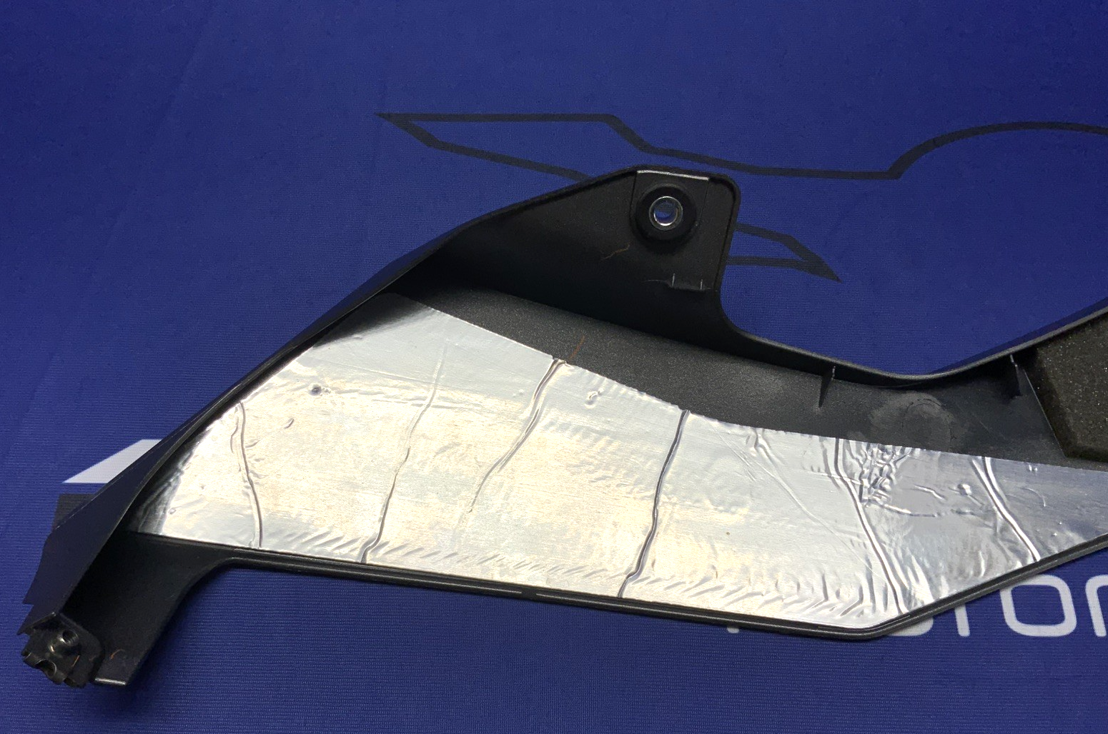 Yamaha Left Lower Fairing (Dark Gray) YZF-R6 2017-2024 OEM BN6-28385-00-P2