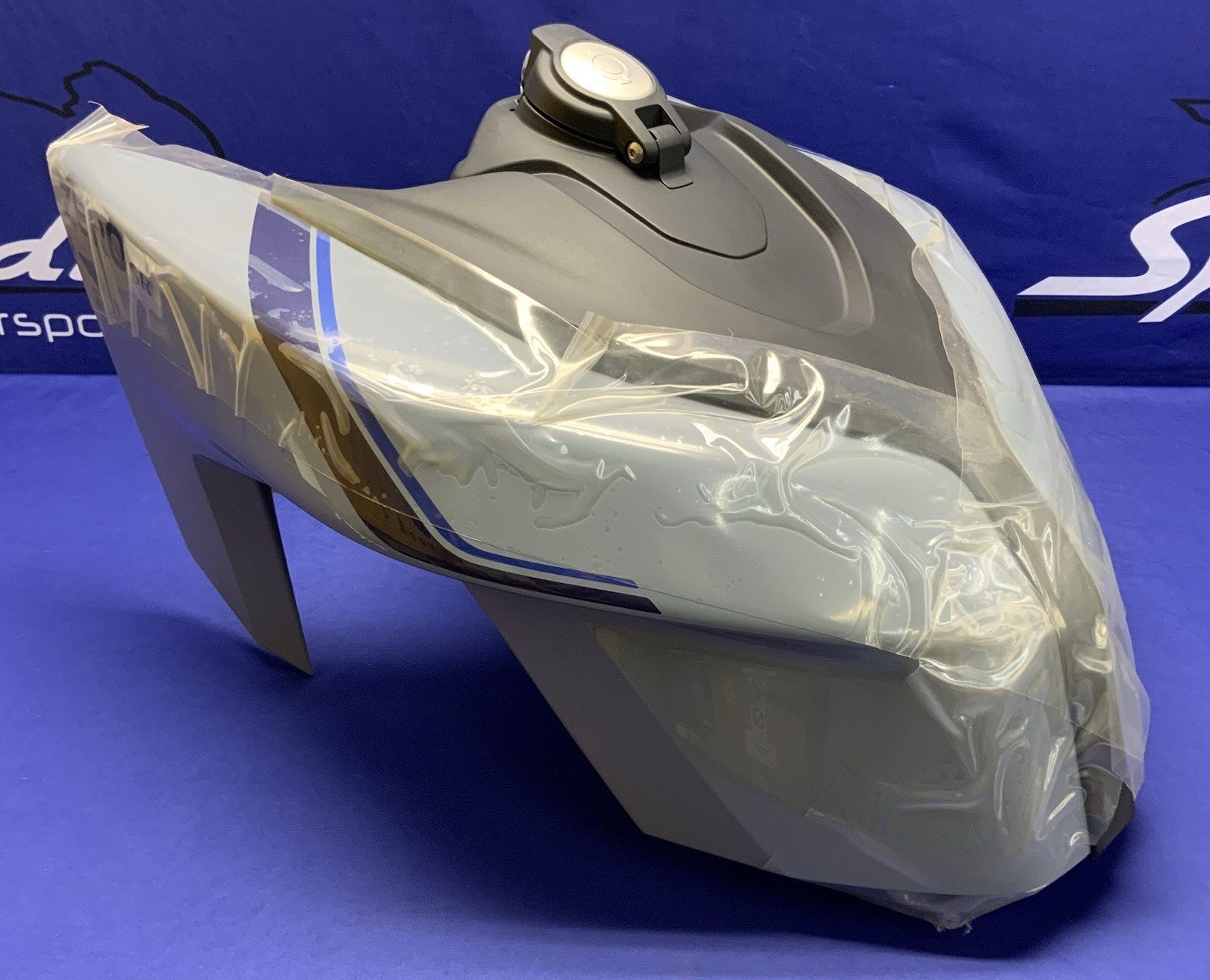 Zero Charge Tank Cover (Storm Grey) SR 2021 24-08296-58