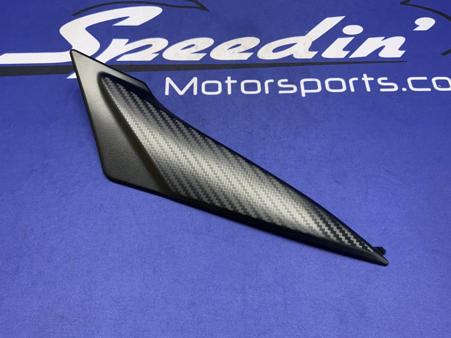 Suzuki Right Side Fuel Tank Cover GSX-R600 2011-2024 OEM 44170-14J00