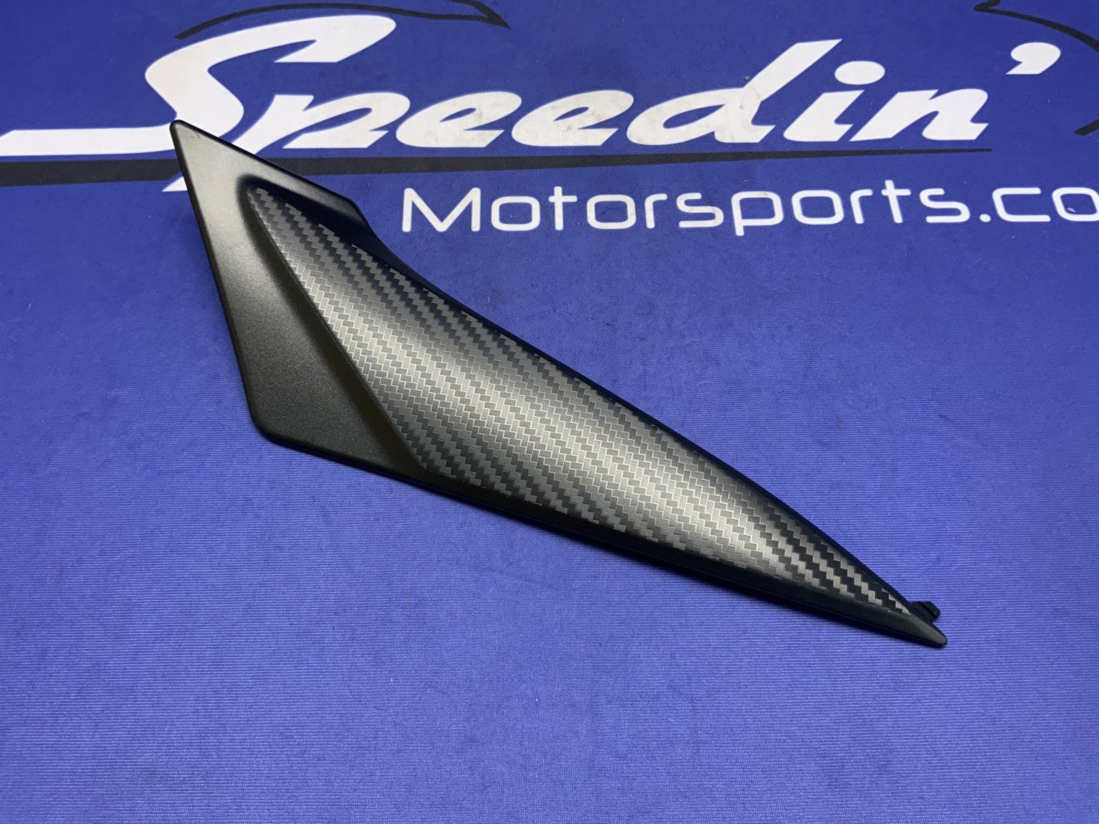 Suzuki Right Side Fuel Tank Cover GSX-R600 2011-2024 OEM 44170-14J00