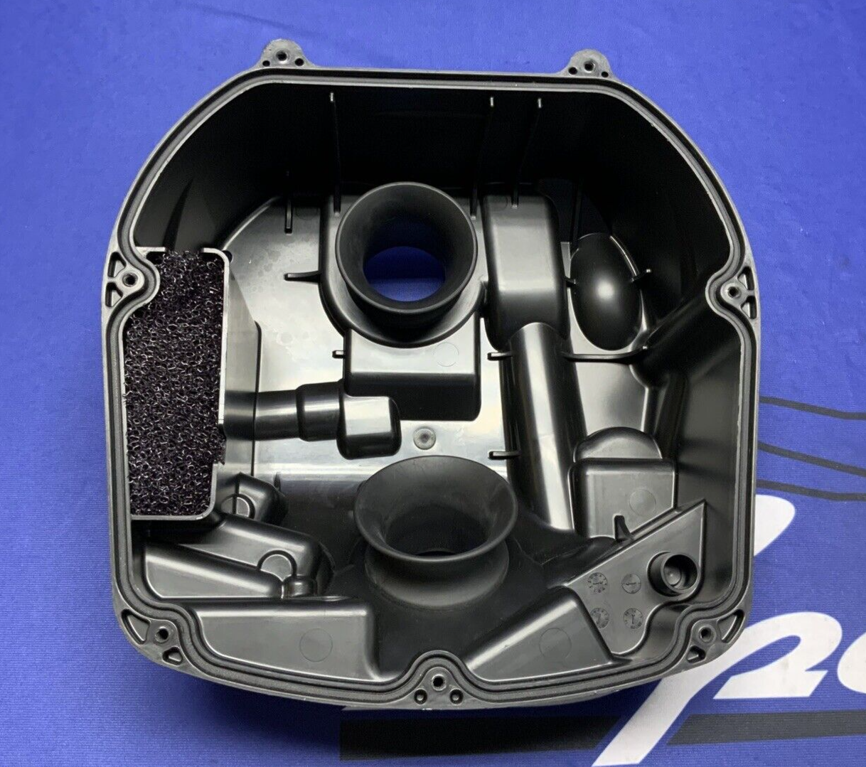 Suzuki Air Box W/ Filter SV650 2017-2023 OEM 13700-18K01