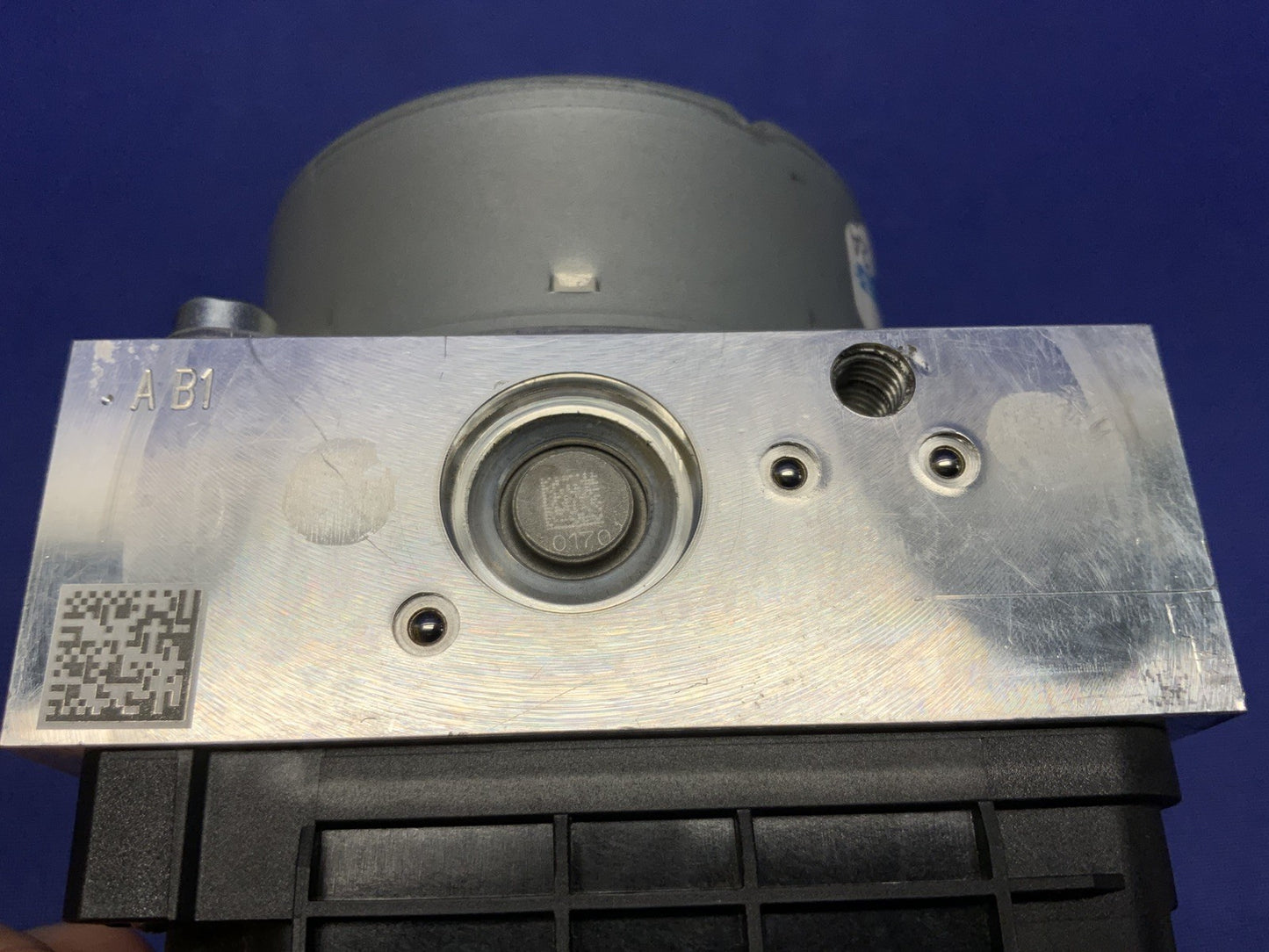 Triumph ABS Control Module Street Triple RS 765 2023-2025 OEM T2029345-1