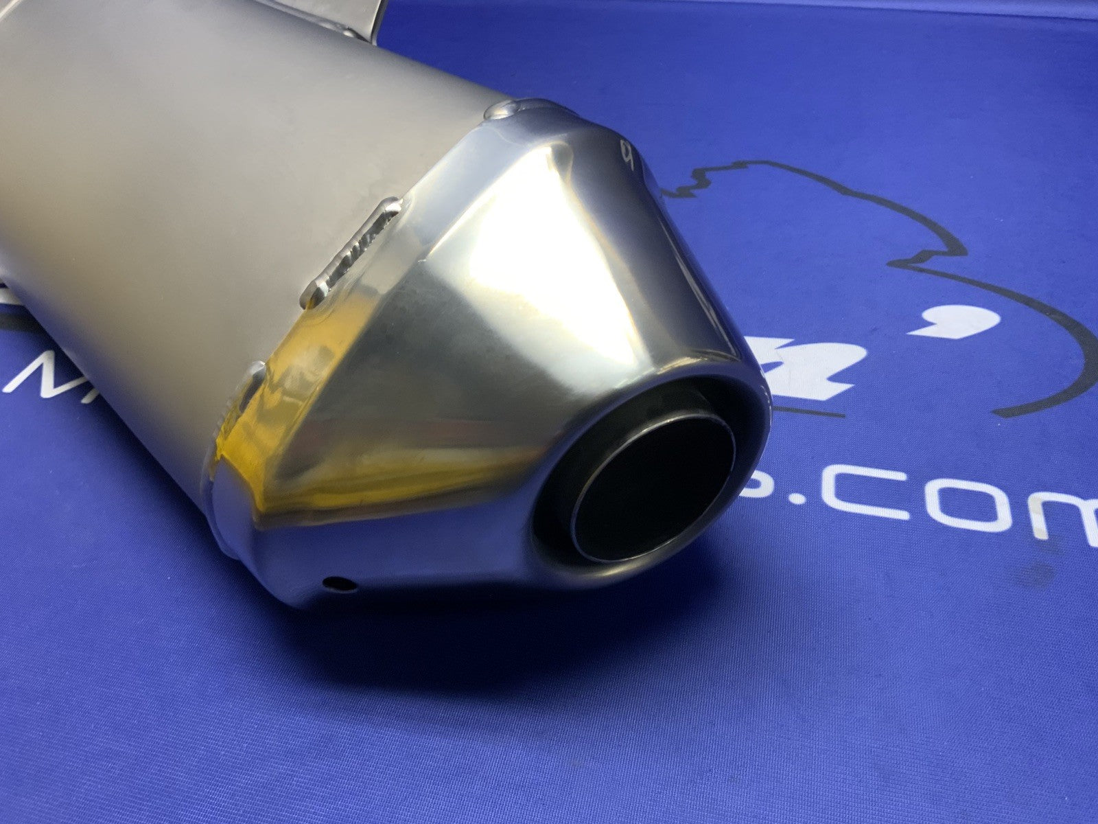 Suzuki Muffler Exhaust Slip-On GSXR 600/750 2011-2026 OEM 14310-15J00-H01