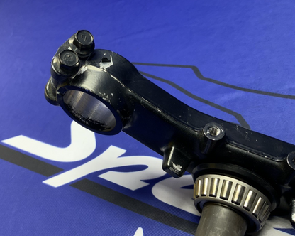 Kawasaki Lower Steering Stem Assembly Ninja 1000RZX1000A 86-87 OEM 44037-1201
