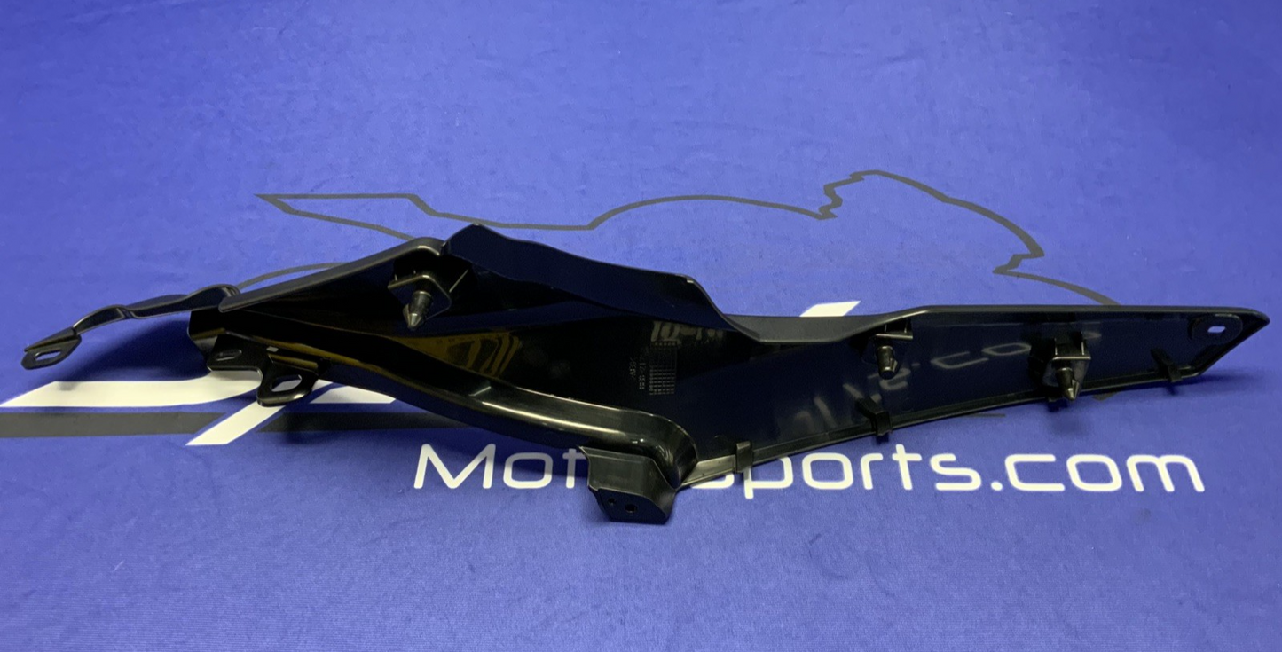Yamaha Right Seat Filler Trim Yamaha YZF-R7 2022-2025 OEM BEB-2171M-00-00