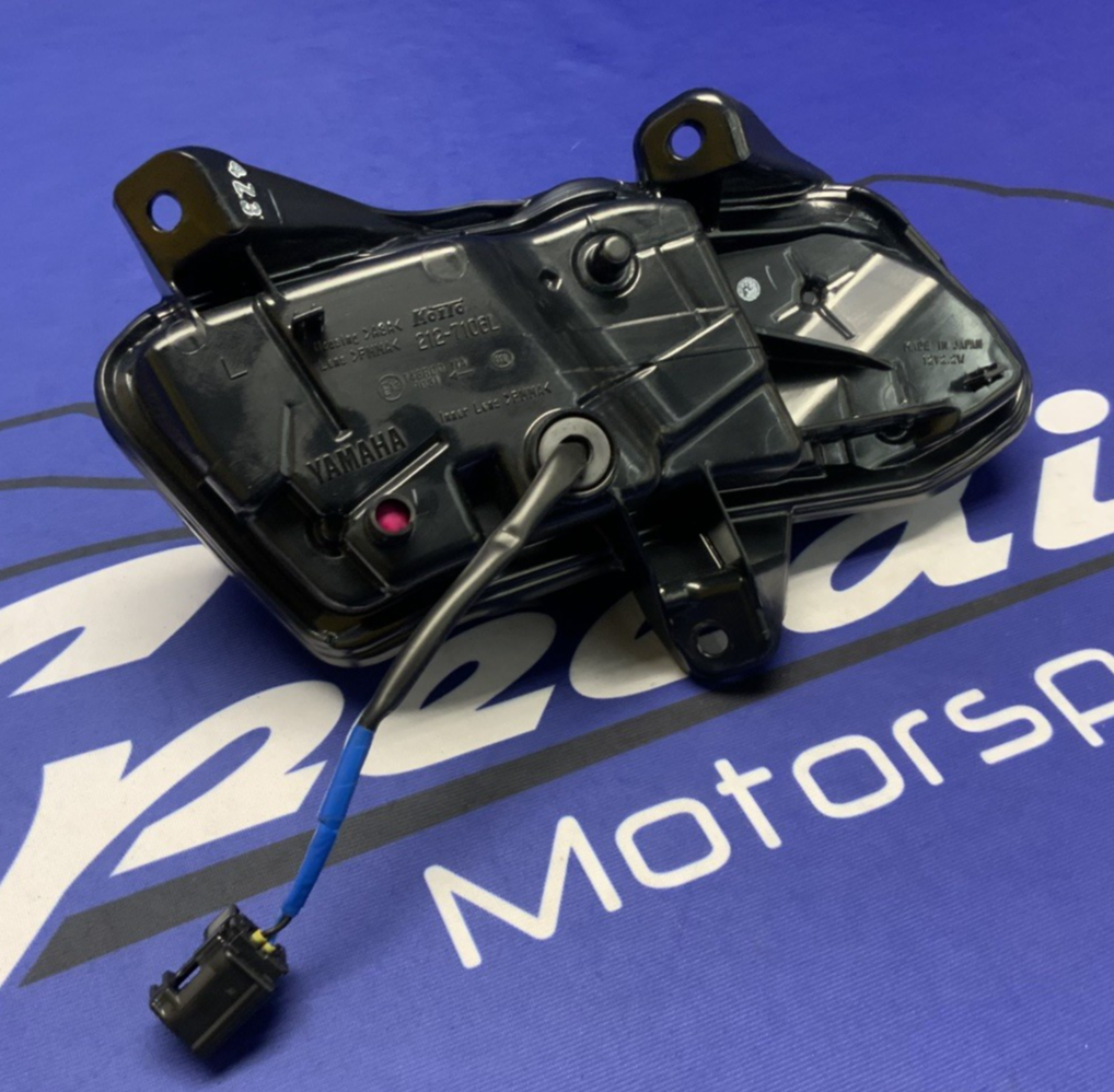 Yamaha Left Pilot Light YZF-R9 2025 OEM BKN-84301-00-00