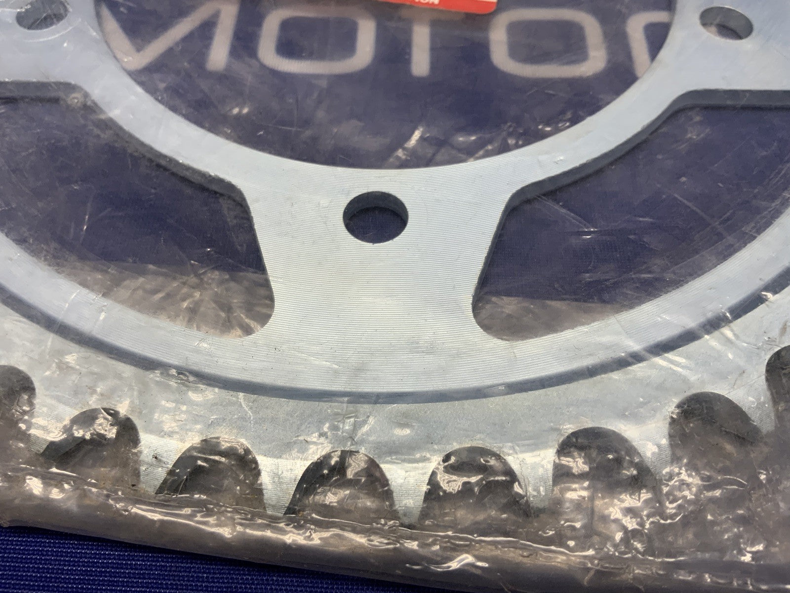 Suzuki Rear Sprocket GSX-R 600 2001-2005 525 45 Tooth OEM 64511-39F00