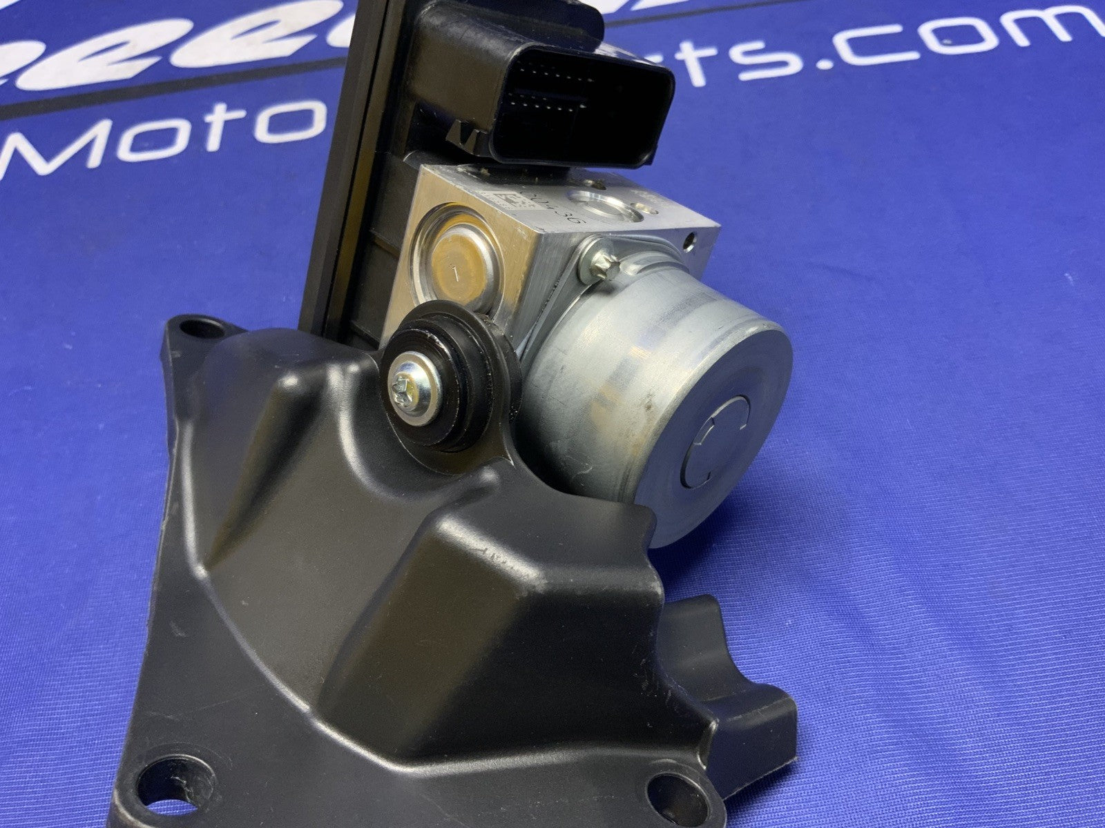 Ducati ABS Pump Control Unit Panigale V2 2020-2024 OEM 54240951A
