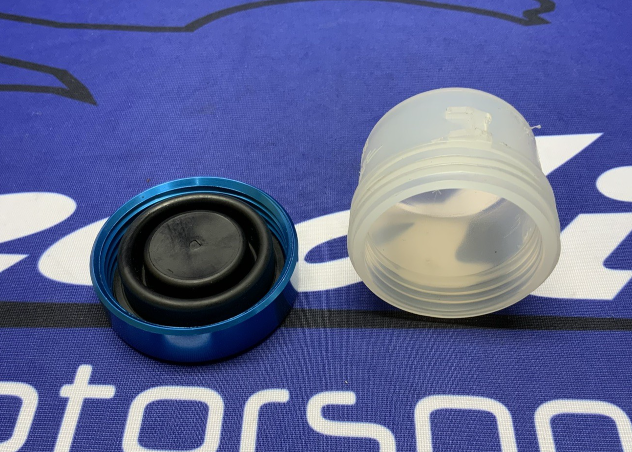 Beringer BR Series Brake Master Cylinder 14.5mm (Blue) BRO10-2