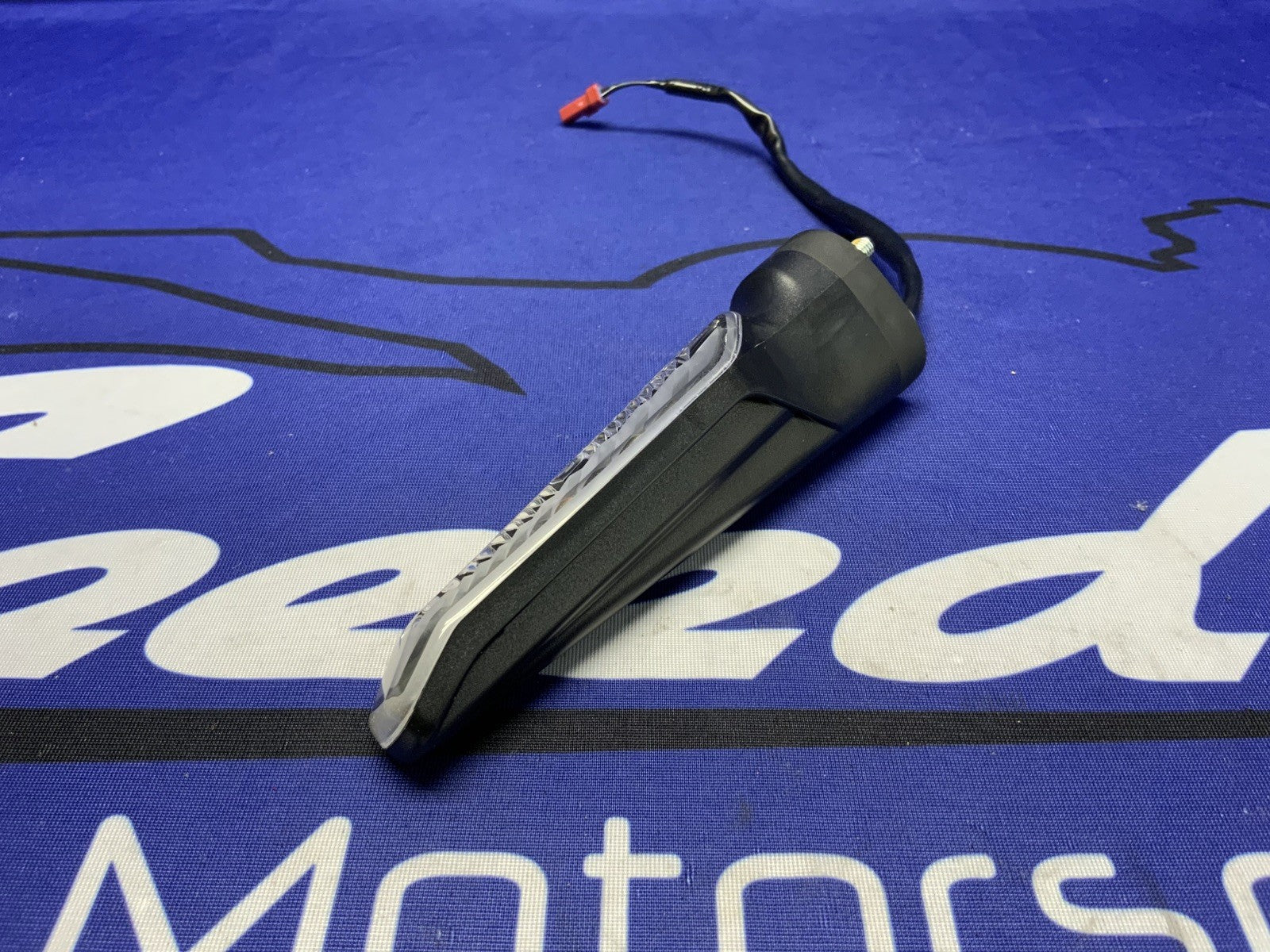Suzuki Right Front Turn Signal GSX-8R 2024-2026 OEM 35601-06LG1