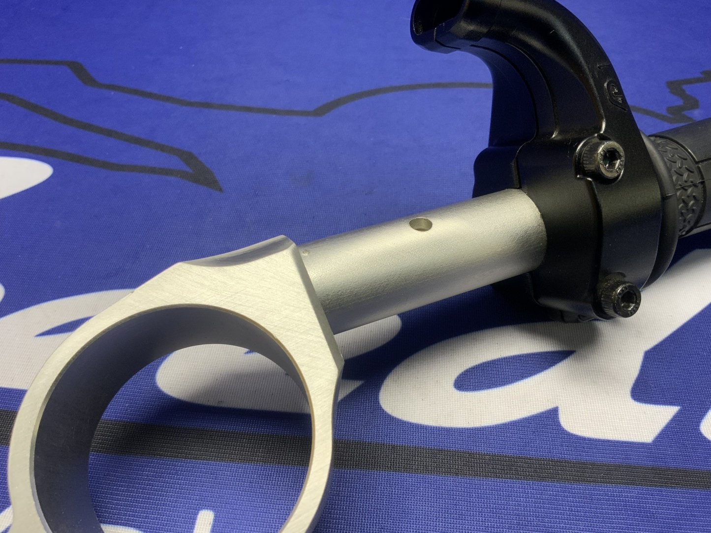 Yamaha Right Handlebar Assembly YZF-R6 2017-2024 OEM BN6-26122-00-00