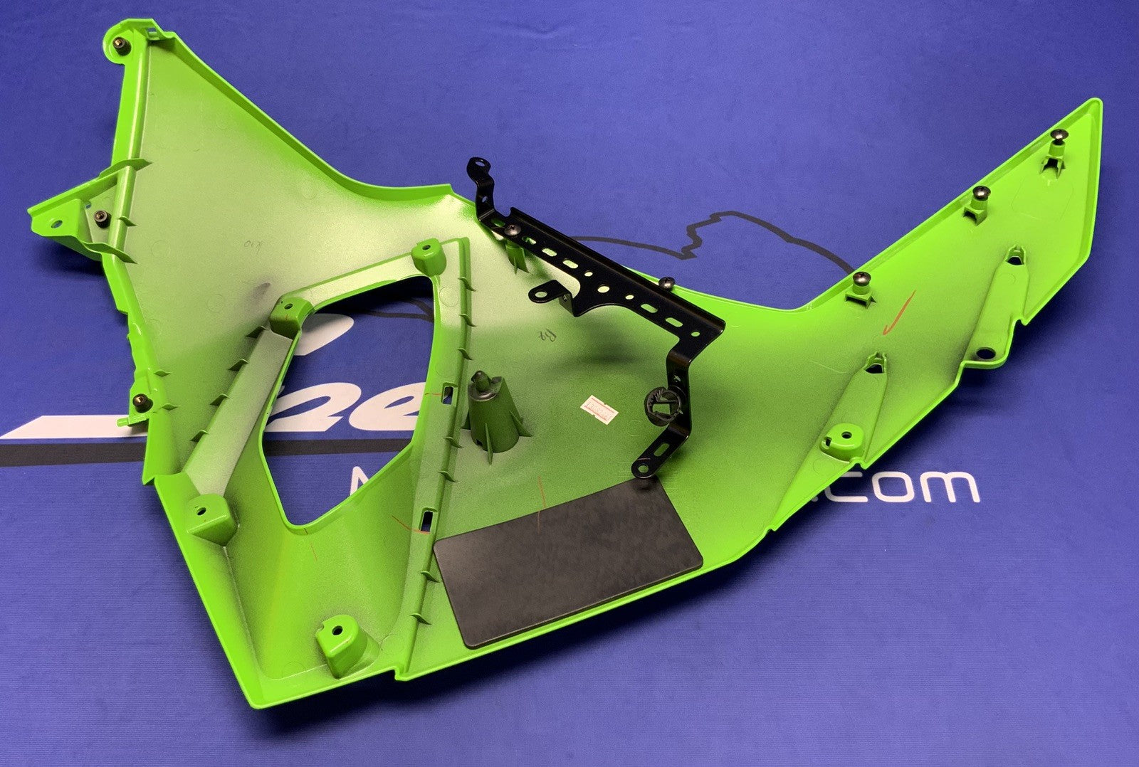 Kawasaki Right Fairing (Green) Ninja 500 2024-2026 OEM 55063-5268-777-1