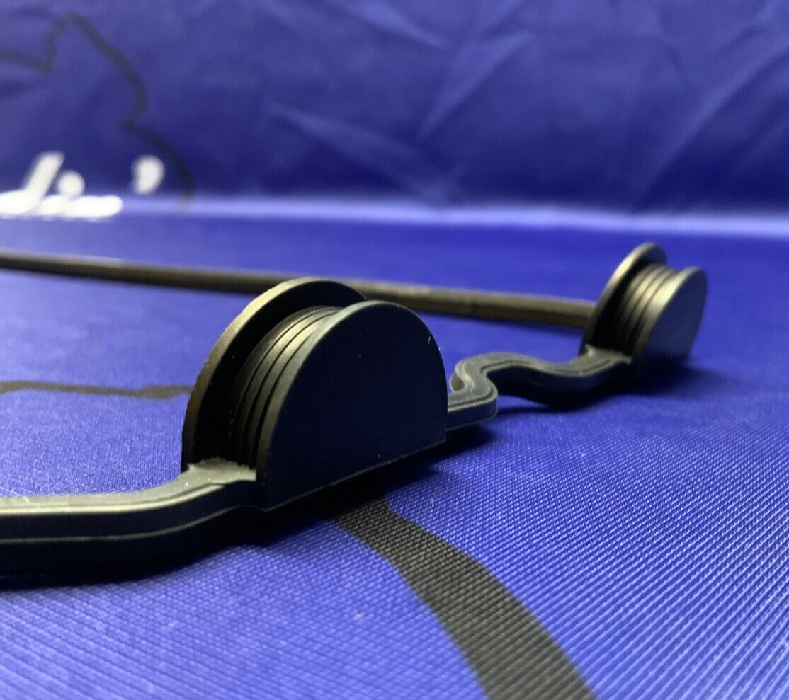 Suzuki Cylinder Head Valve Cover Gasket GSXR 600/750 2006-2025 OEM 11173-01H00