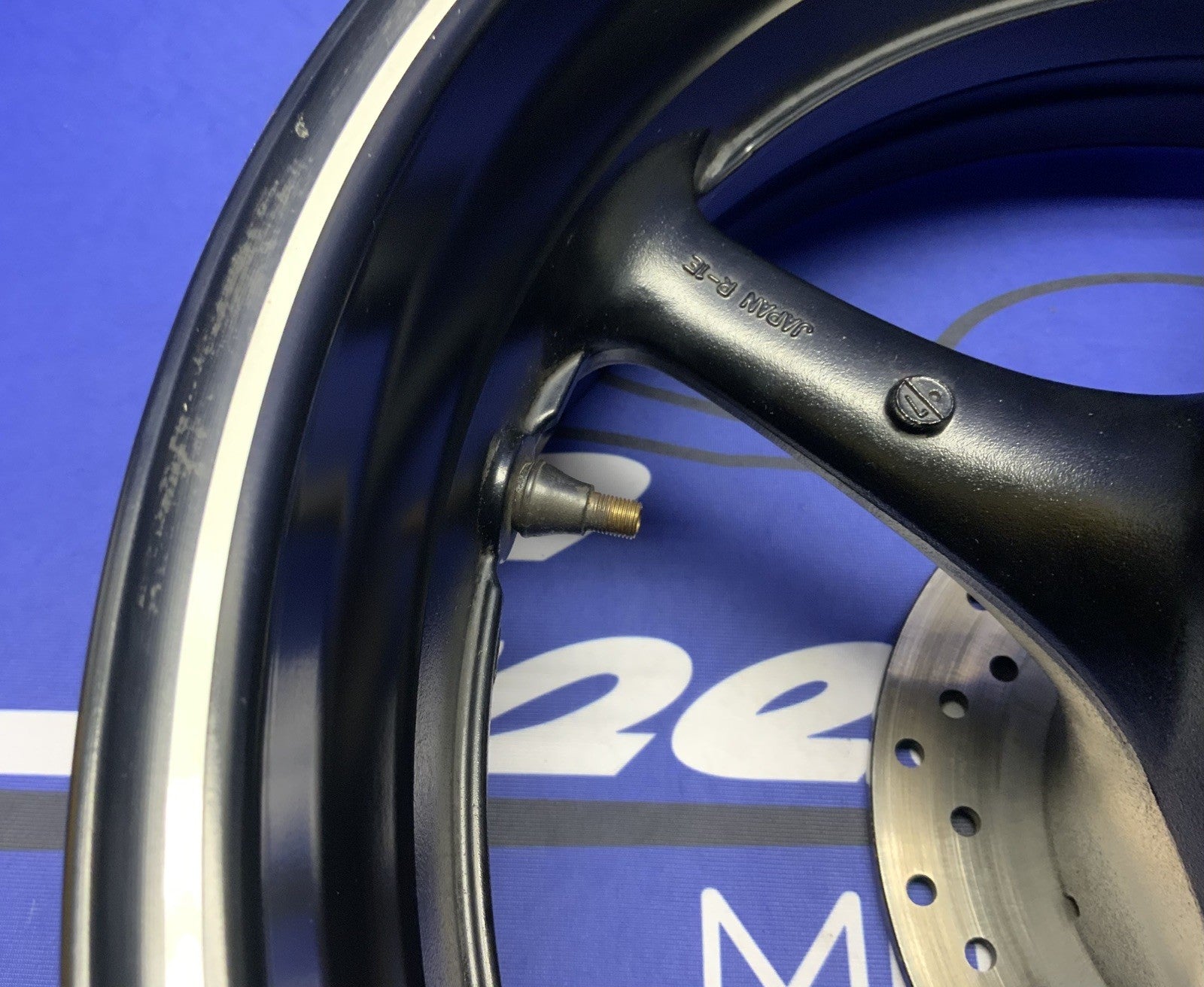 Yamaha Rear Wheel Assembly (Black) YZF-R6 2003-2008 OEM 5SL-25338-00-98