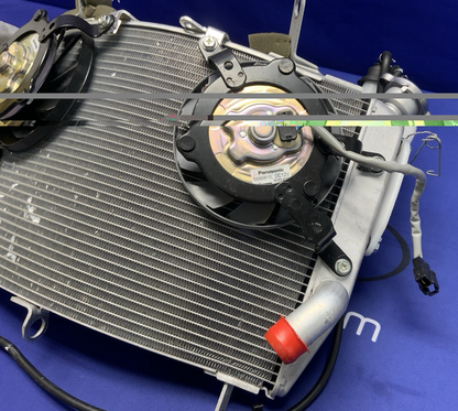 Yamaha Radiator Assembly W/ Fans YZF-R6 2017-2020 OEM BN6-12461-00-00-2