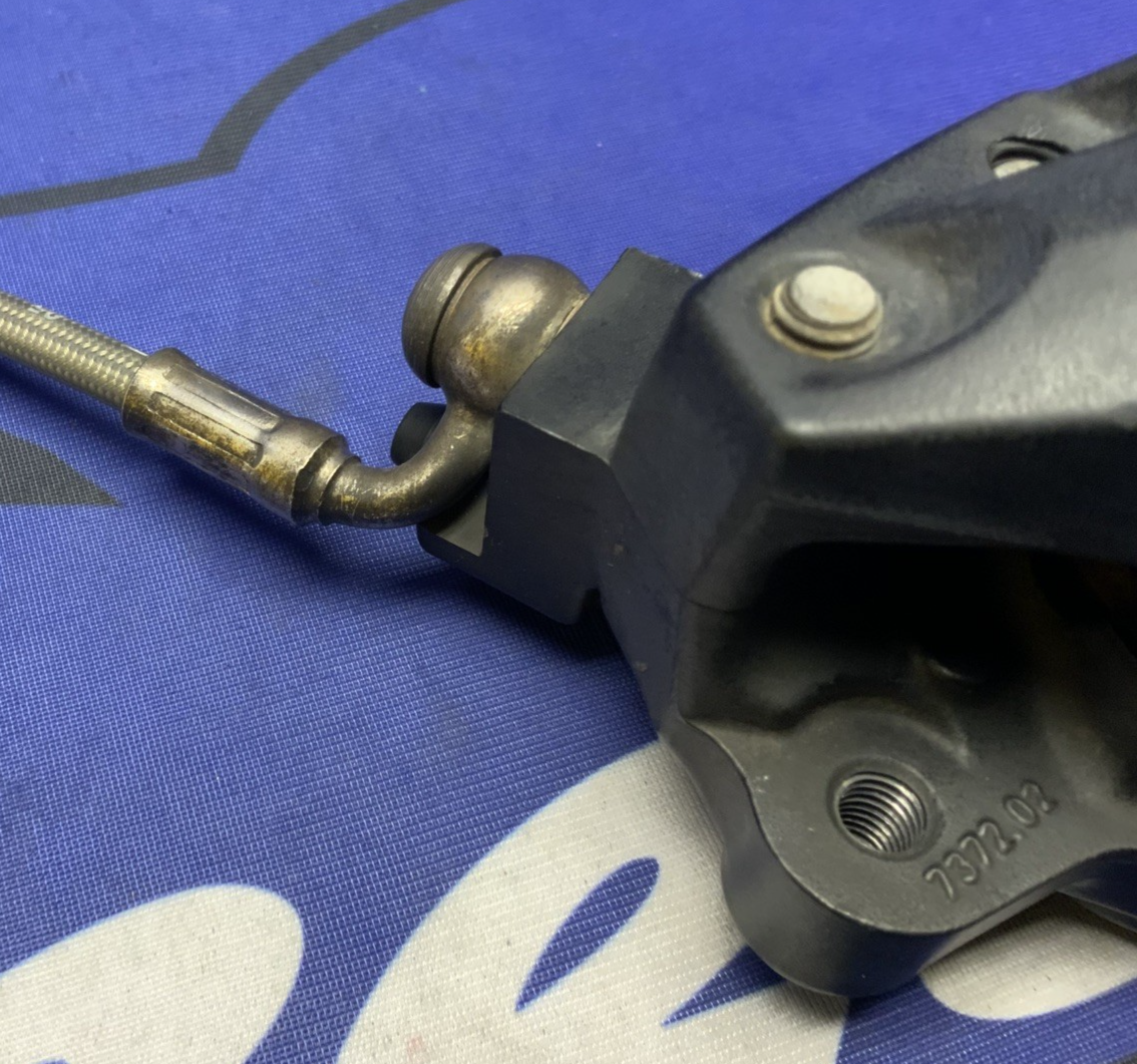 BMW Right Front Brake Caliper Assembly R1200GS 2004-2007 OEM 34117684960