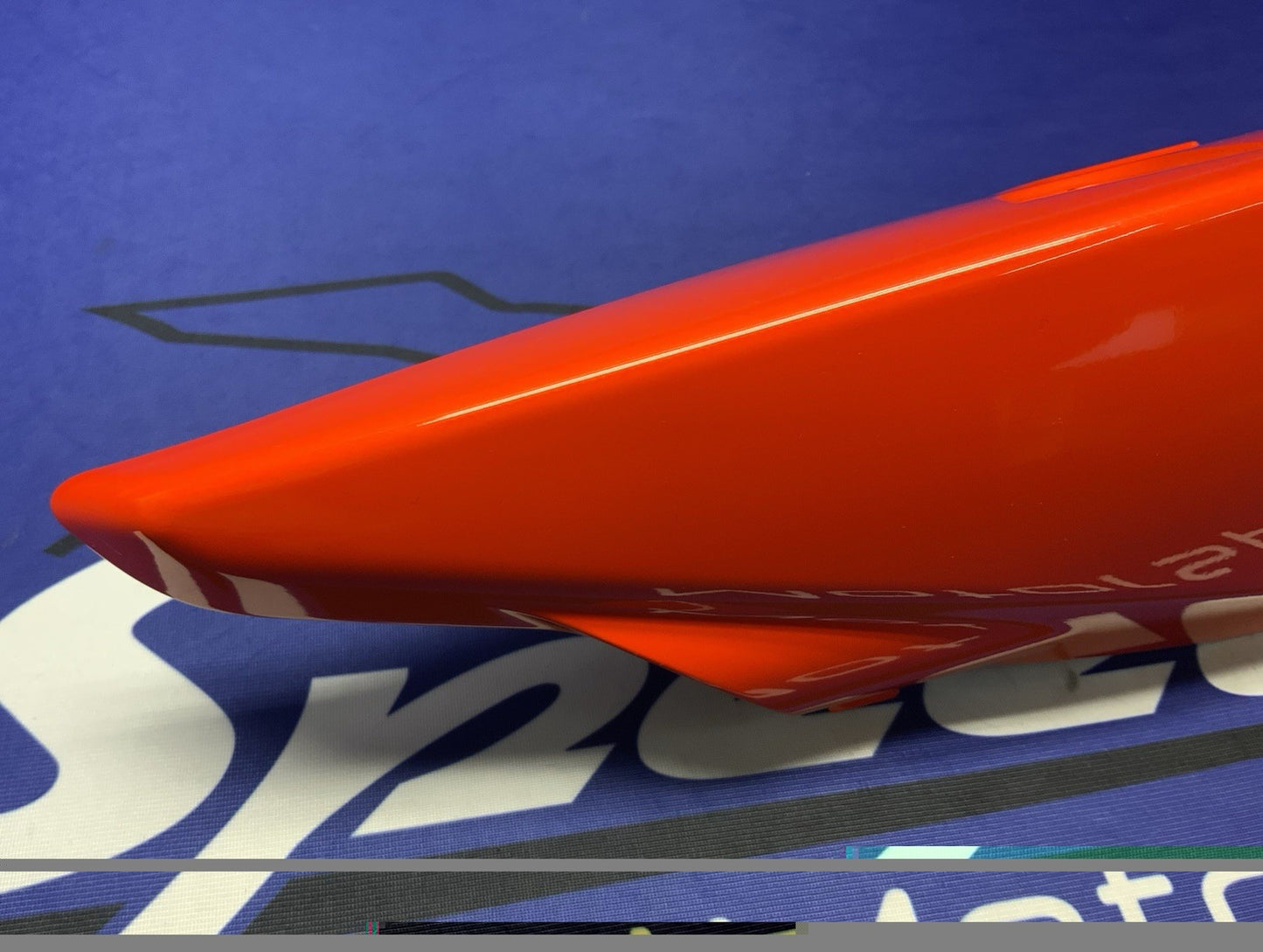 Suzuki Left Tail Fairing (Orange) GSX-8R/S 2023-2026 OEM 47210-25L11-QRE