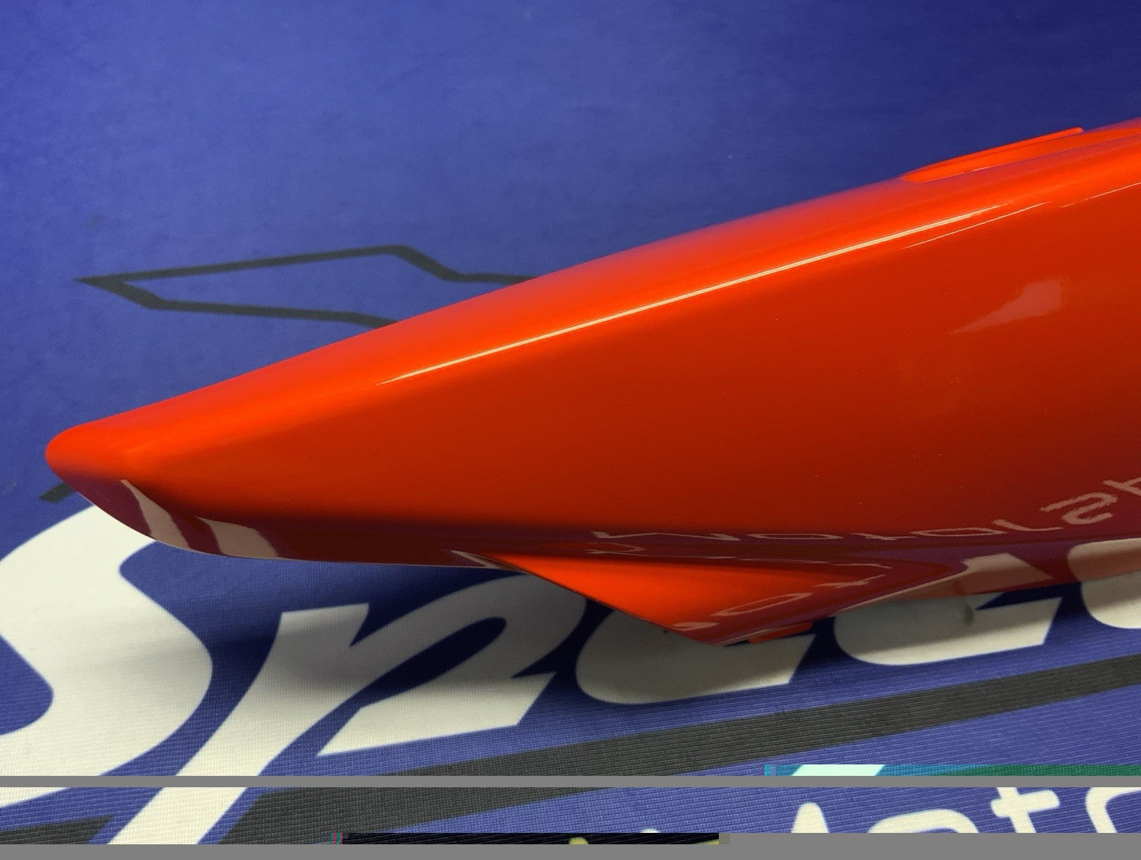 Suzuki Left Tail Fairing (Orange) GSX-8R/S 2023-2026 OEM 47210-25L11-QRE