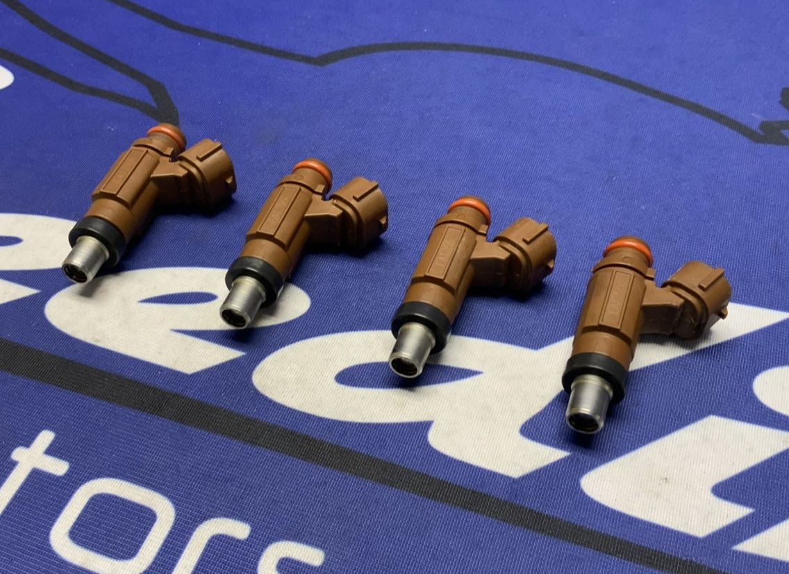 Suzuki Fuel Injector Set GSXR 600/750 2006-2007 OEM 15710-01H00