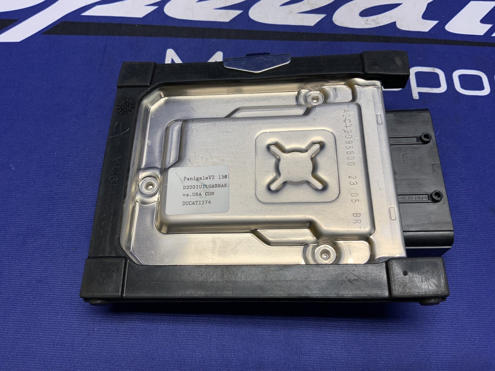 Ducati ECU Control Unit Panigale V2 2020-2024 OEM 28643361C-3