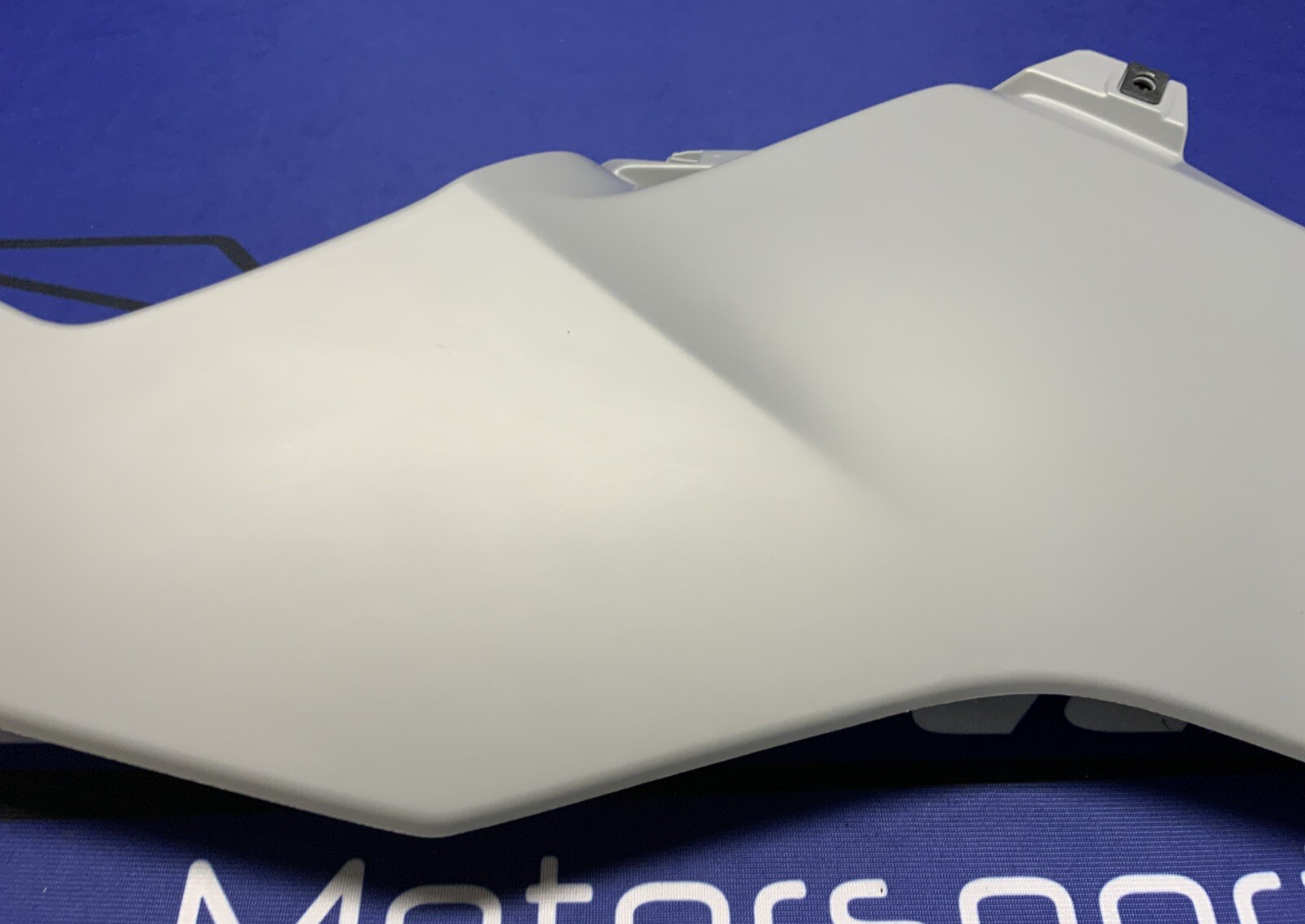 Yamaha Right Lower Fairing (Gray) YZF-R6 2017-2024 OEM BN6-28395-00-P4