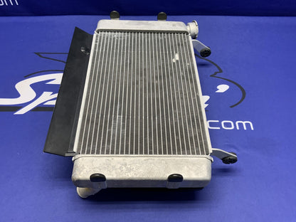 Suzuki Radiator Assembly W/Fan GSX-8R 2023-2026 OEM 17700-25L10-2