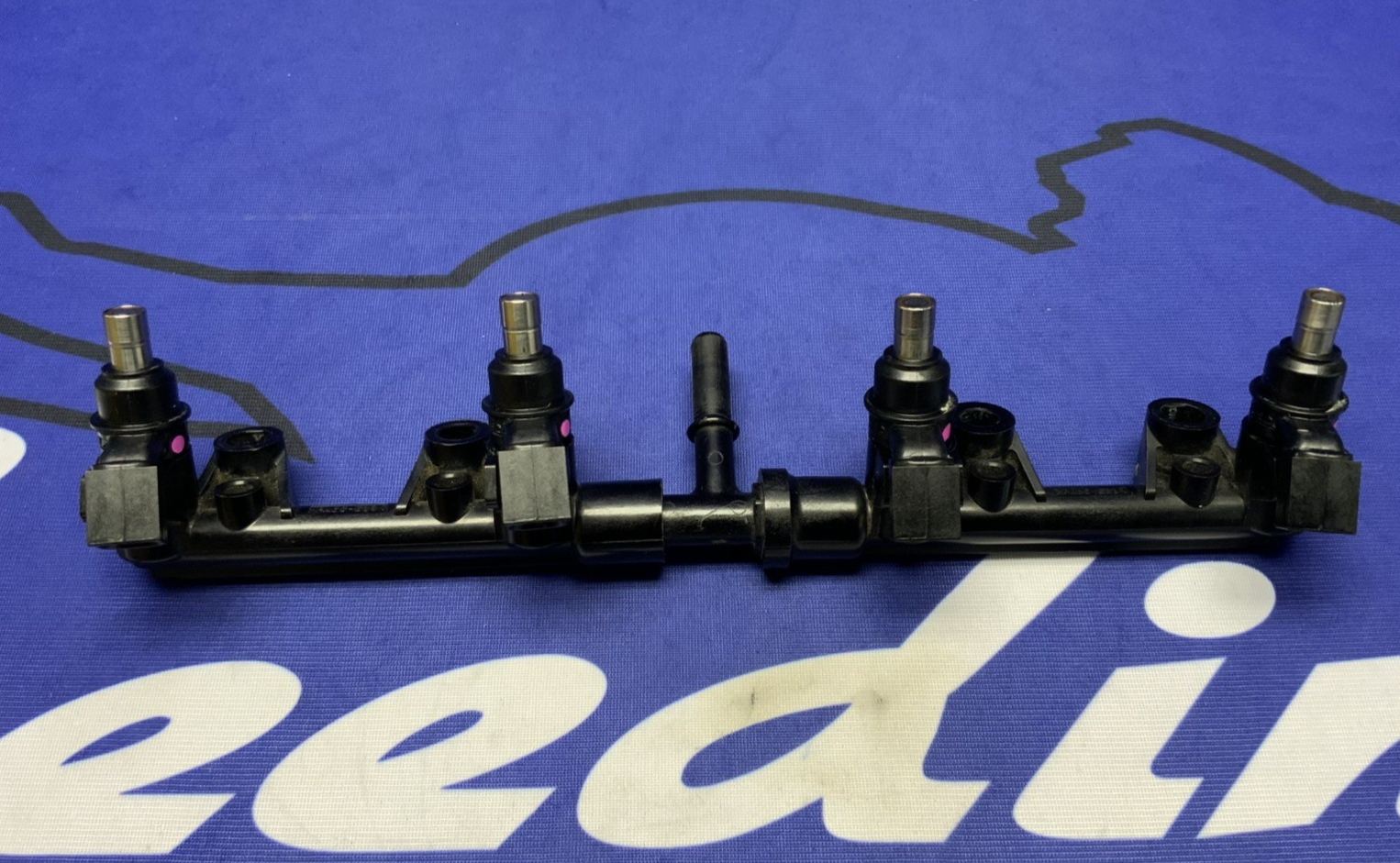 Kawasaki Top Feed Injector Assembly W/ Injectors ZX-6R 2009-2012 OEM 59071-0062