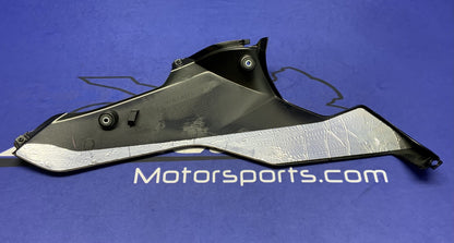 Yamaha Right Lower Fairing (Raven Black) YZF-R6 2017-2026 OEM BN6-28395-00-P1-1