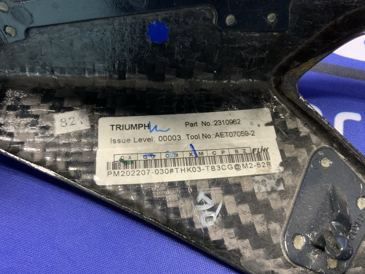 Triumph Right Panel (Carbon Fiber) Street Triple R/RS/Moto 2 23-25 OEM T2319911