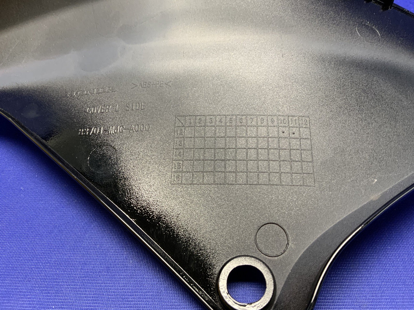 Honda Left Side Cover Black CBR600RR 2014-2016 OEM 83701-MJC-A00ZB