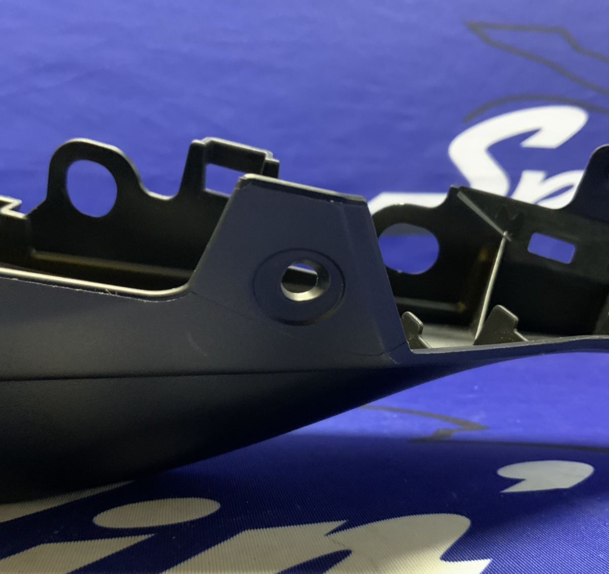 Yamaha Right Tail Inner Fairing YZF-R7 2022-2025 OEM BEB-21741-00-00