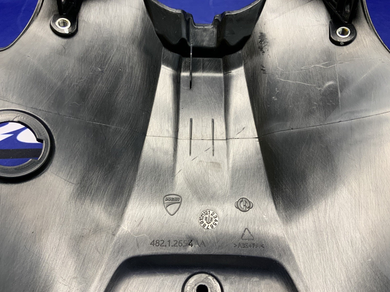 Ducati Lower Tail Cover Panigale V2/Troy Bayliss Ed. 2022-2025 OEM 48212654AA