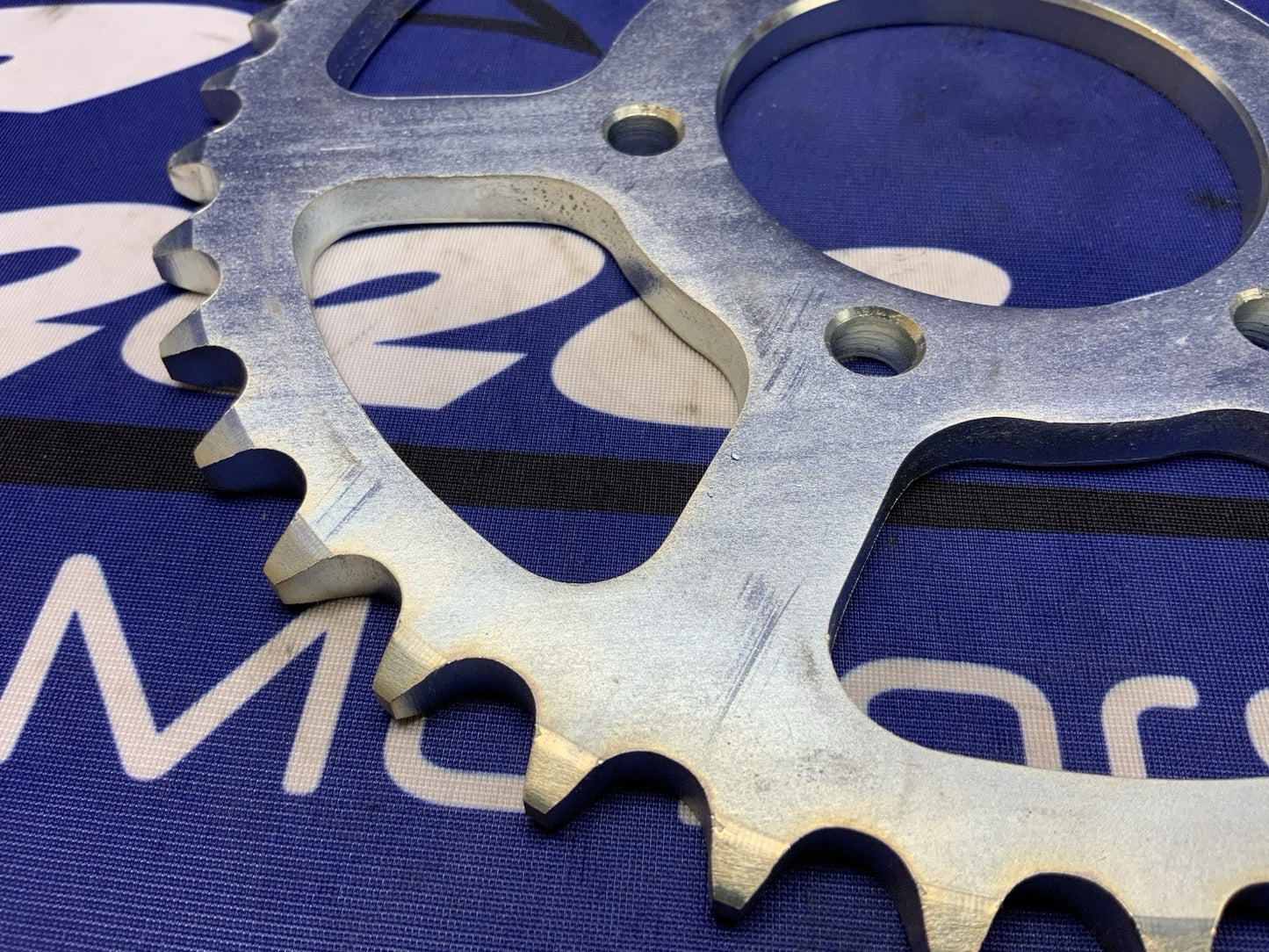 Kawasaki Rear Wheel Drive Sprocket KZ1000 1981-1982 OEM 42041-1059
