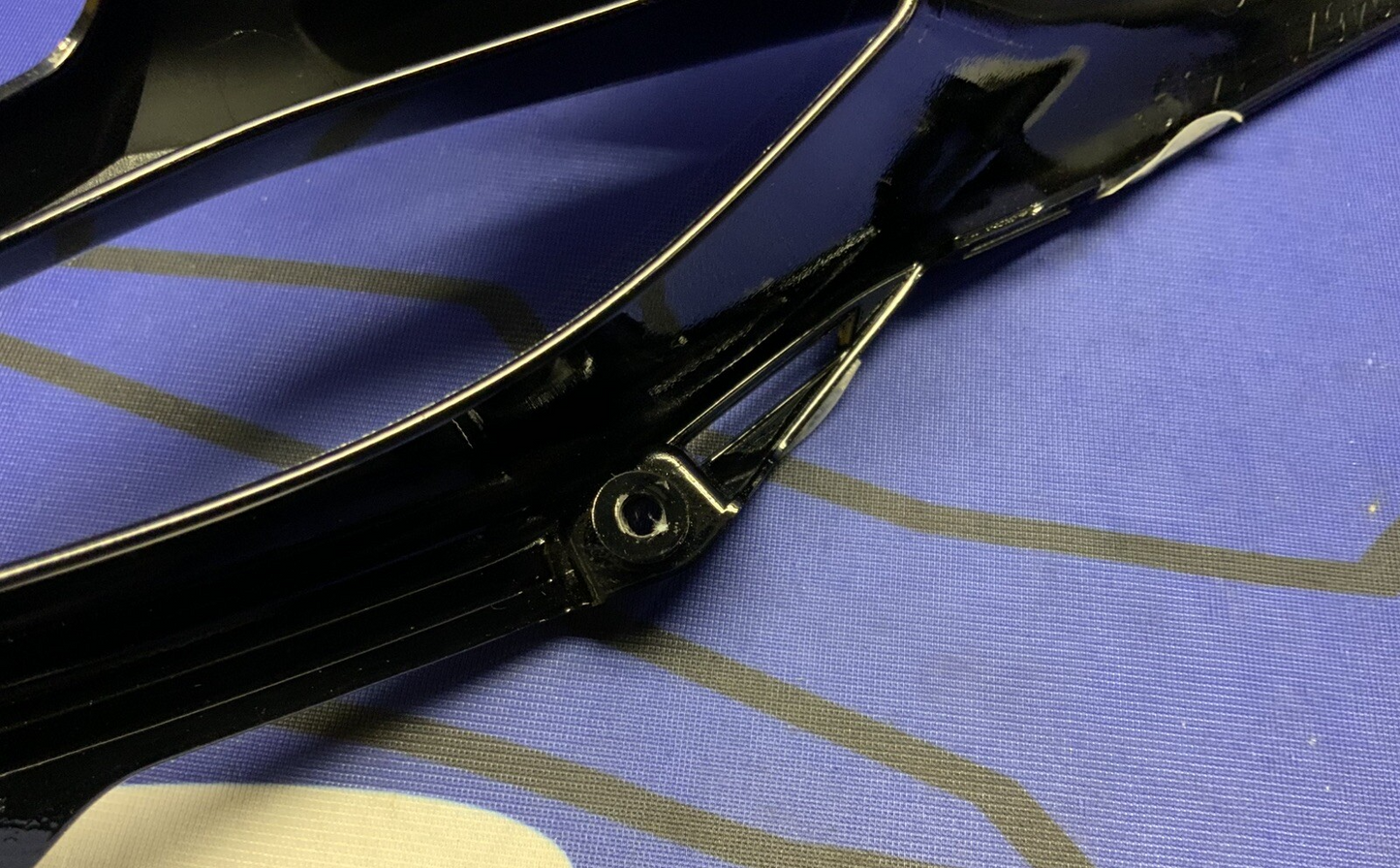 Suzuki Intake Cover (Black) GSXR 600/750 2011-2025 OEM 94671-14J10-YVB