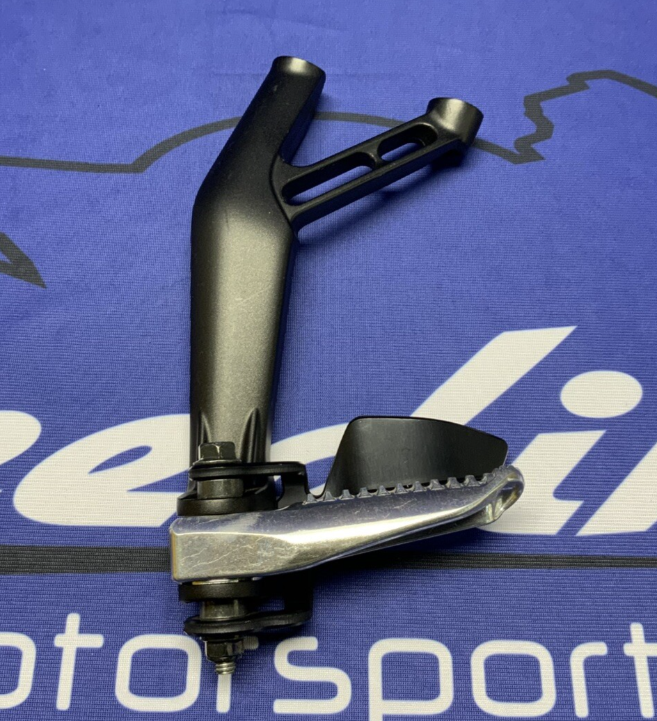 Yamaha Left Passenger Foot Rest YZF-R7 2022-2025 OEM 2CR-2741L-01-00