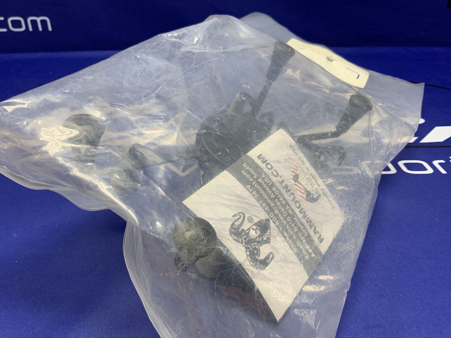 Ram Mounts Universal Holder RAM-HOL-UN8BU