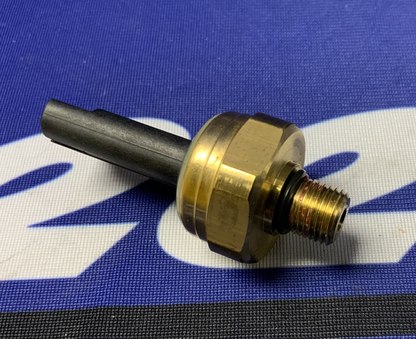 BMW Fuel Pressure Sensor E82 2008-2013 OEM 13539899007