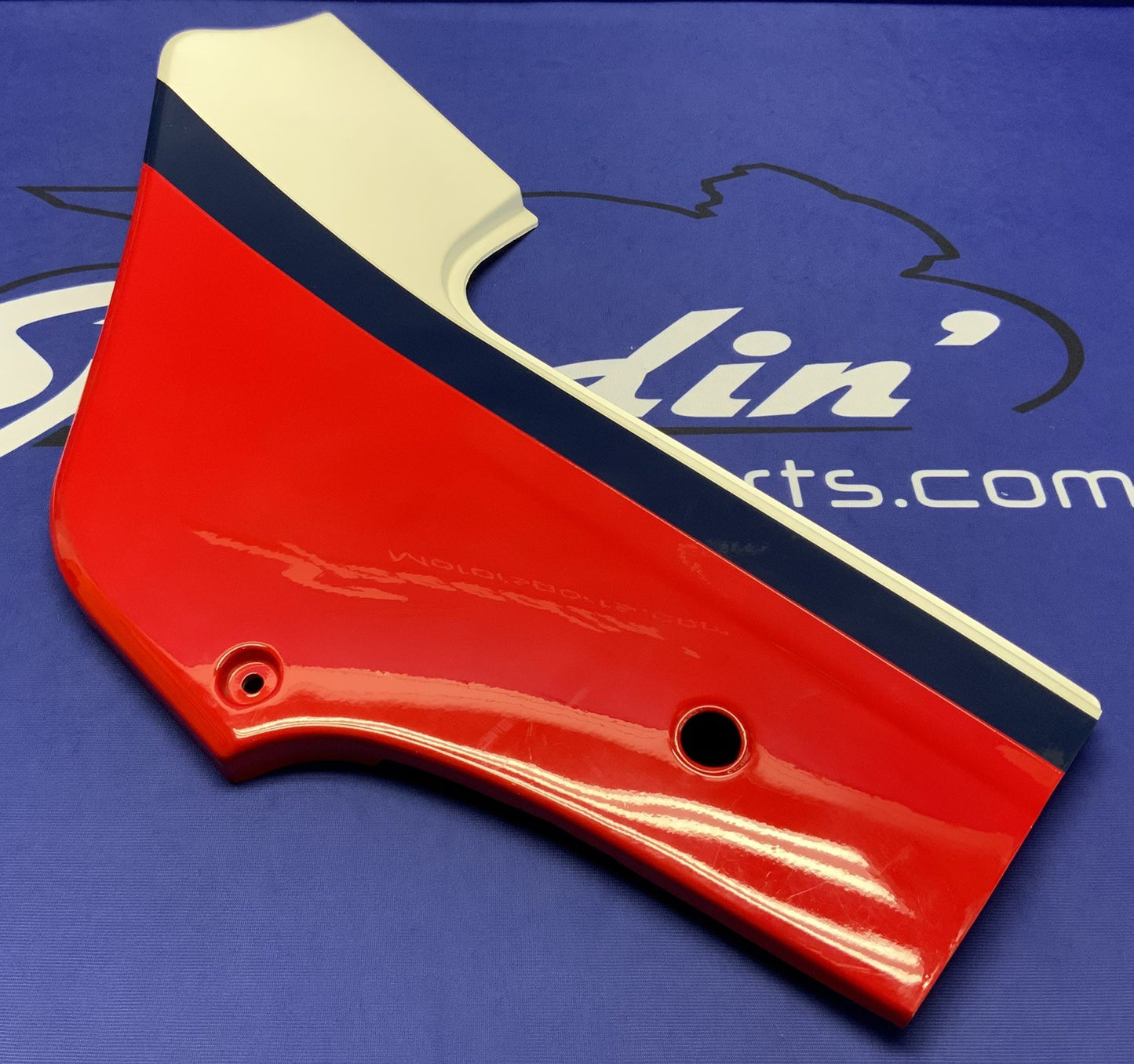 Kawasaki Left Side Cover (Red, White & Blue) Ninja 600 85-86 OEM 36002-5195-P9-1