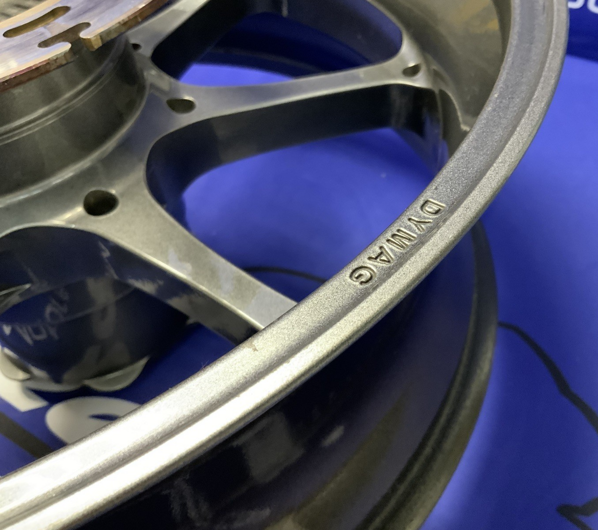 Dymag Rear Wheel  (Gloss Gun Metal Grey) M1000RR 2020-2022 30012830
