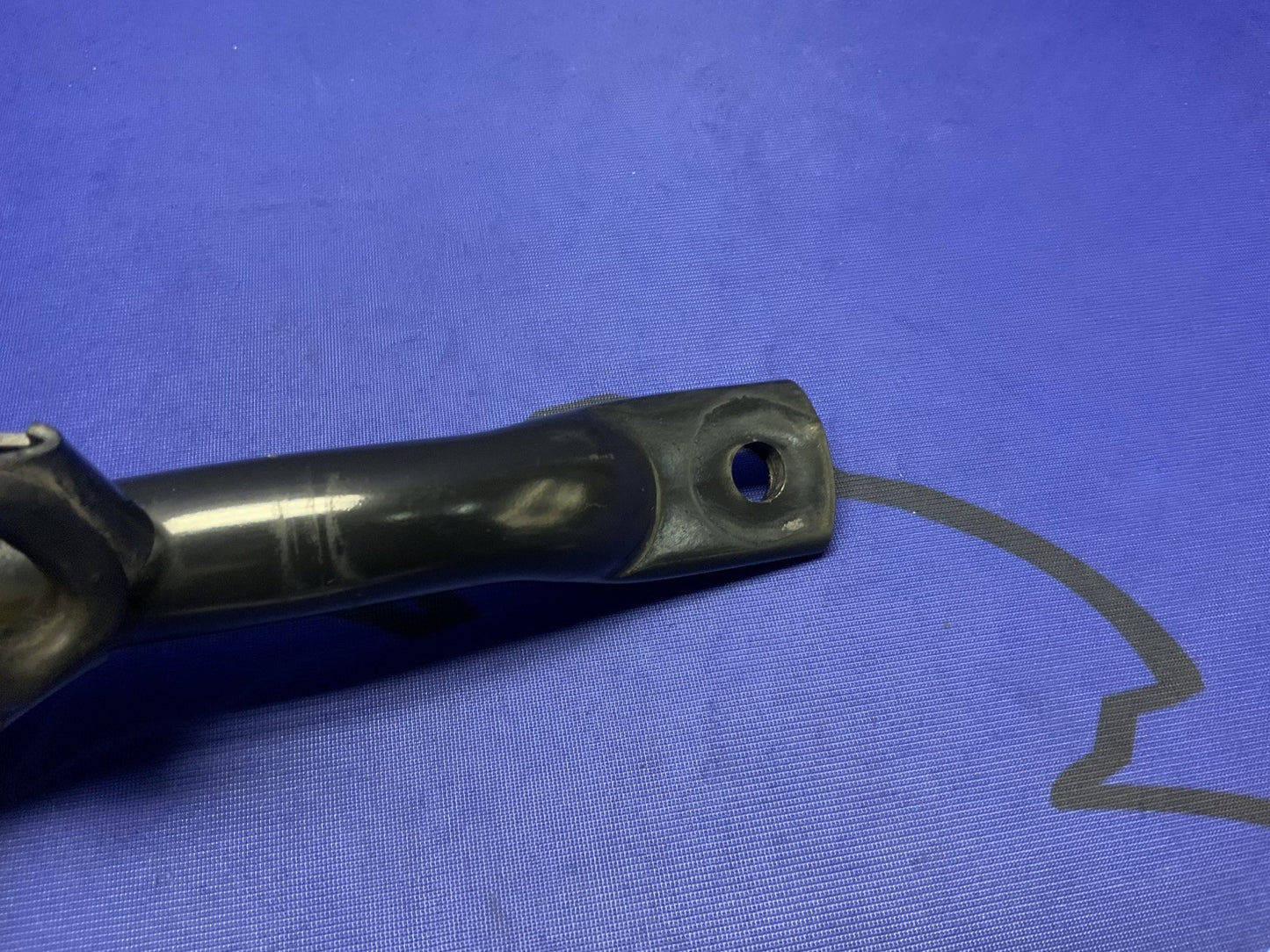 BMW Frame Rod Engine Support Set R1200 GS 2004-2013 OEM 46517707361, 46517705846