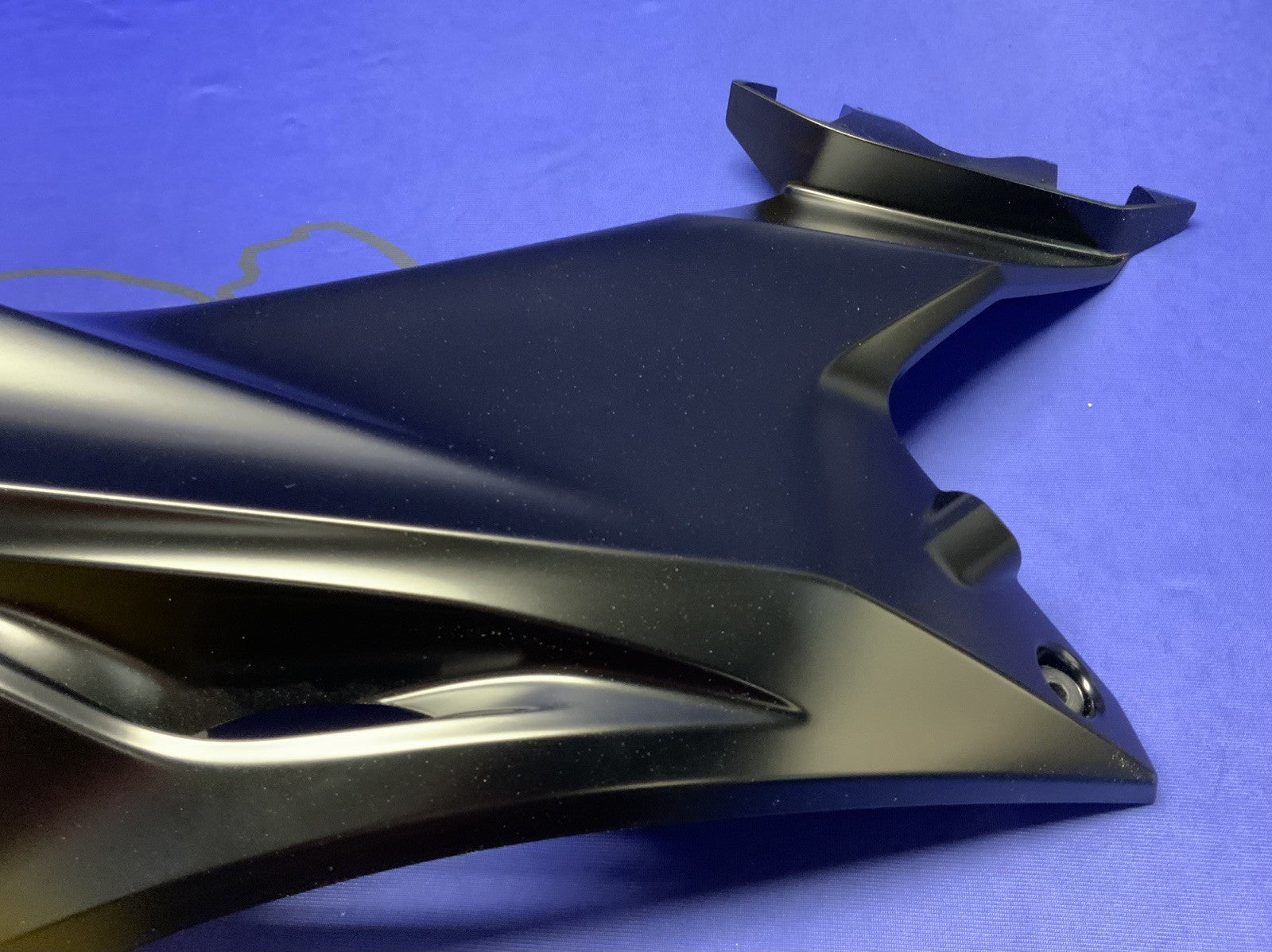 Yamaha Right Upper Fairing (Raven Black) YZF-R6 2017-2026 OEM BN6-2117W-00-P1