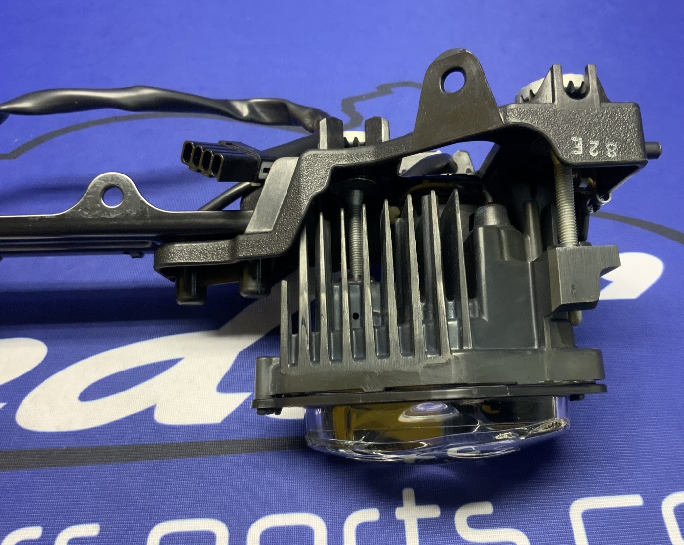 Yamaha Headlight Assembly YZF-R6 2017-2020 OEM BN6-84300-00-00