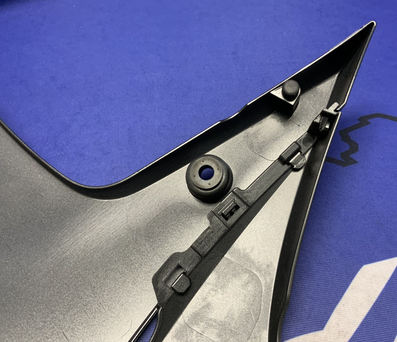 Suzuki Right Complete Fairing (Black) GSXR 600/750 2011-2026 OEM 94450-14JA0-44X