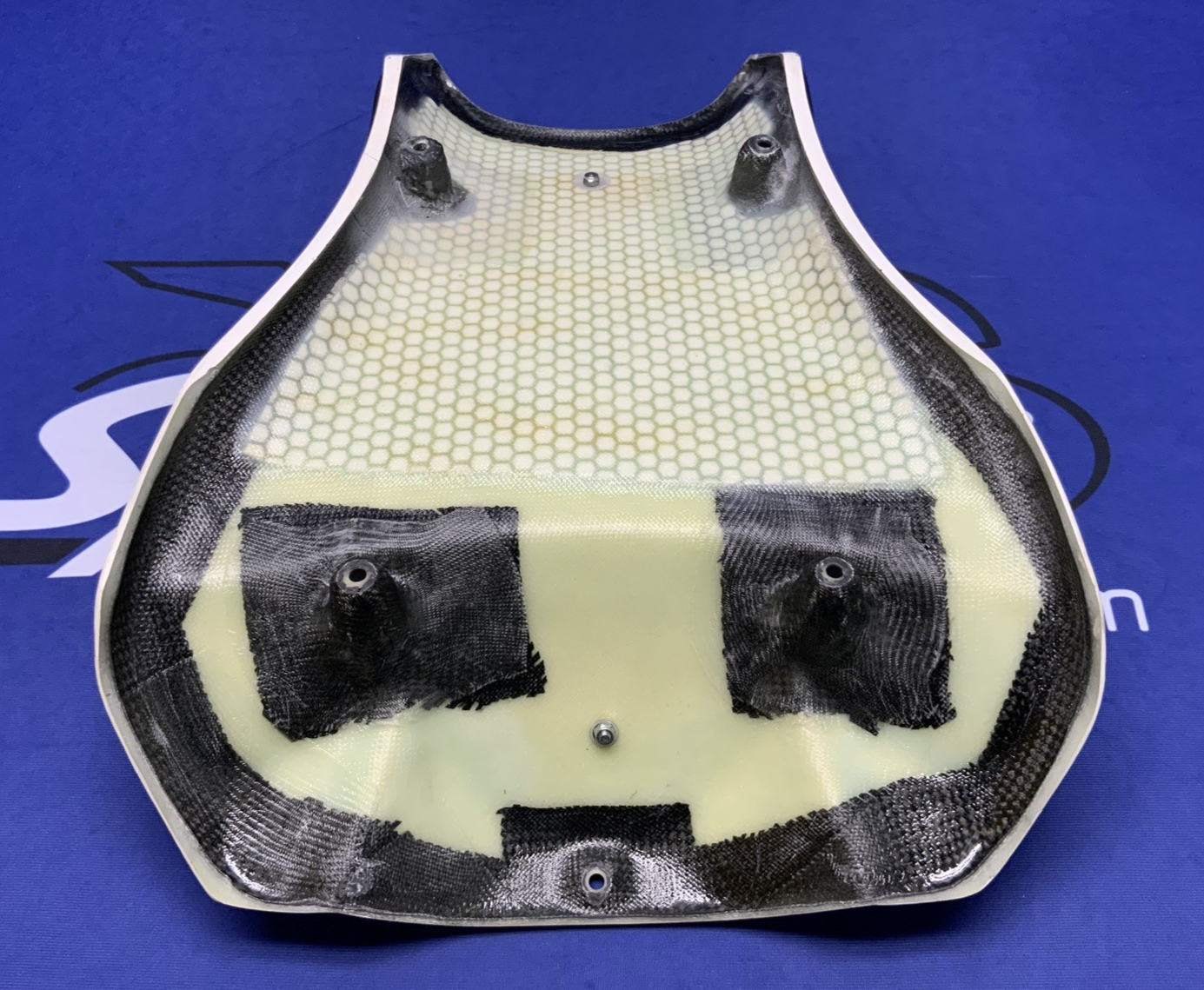 Carbonin Avio Fiber Tail Unit (White) W/ Seat ZX-10R 2016-2020 K18300AF