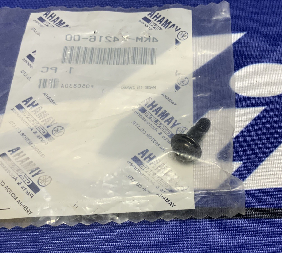 Yamaha Carburetor Screw YZF-R1 1998-2003 OEM 4KM-14216-00-00