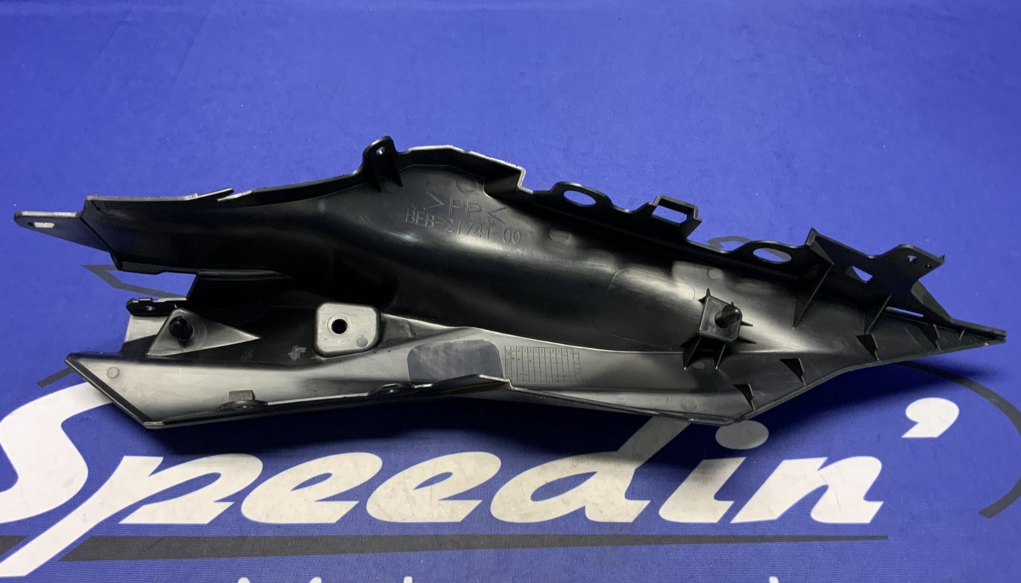 Yamaha Right Tail Inner Fairing YZF-R7 2022-2025 OEM BEB-21741-00-00