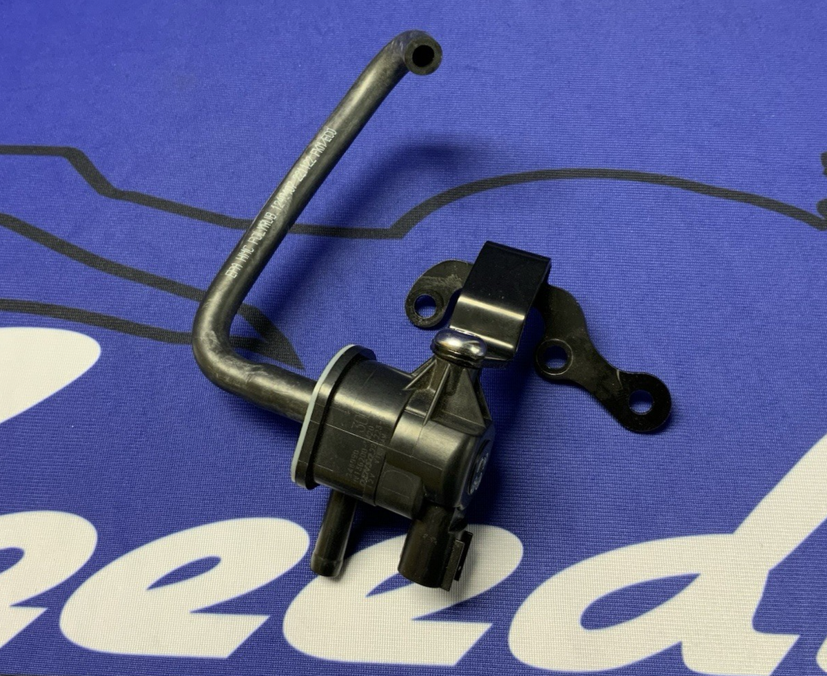Triumph Purge Valve Street Triple RS 2023-2025 OEM T1248990