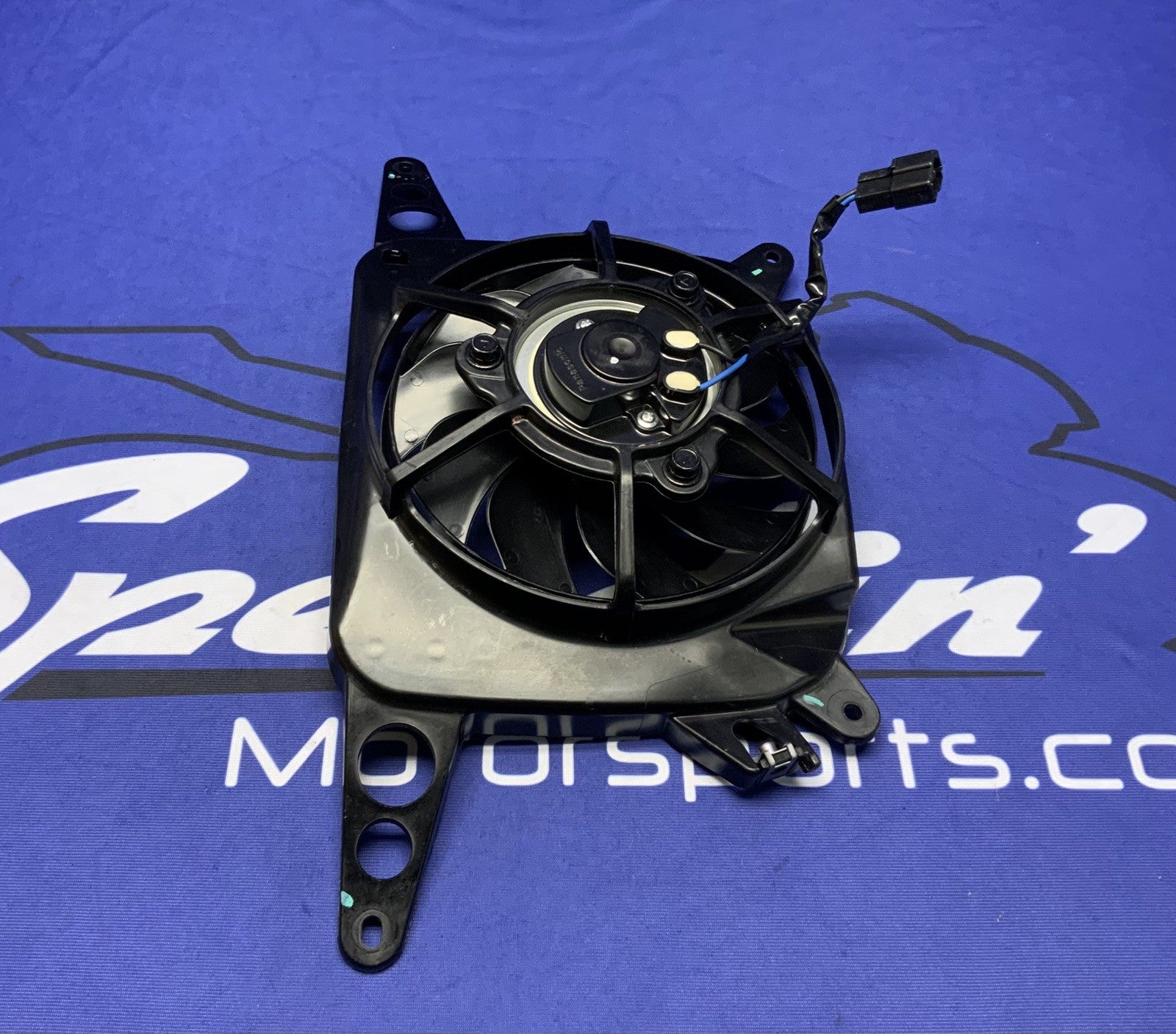 Triumph Radiator Fan Assembly Street Triple RS 765 2023-2025 OEM T2101157-1