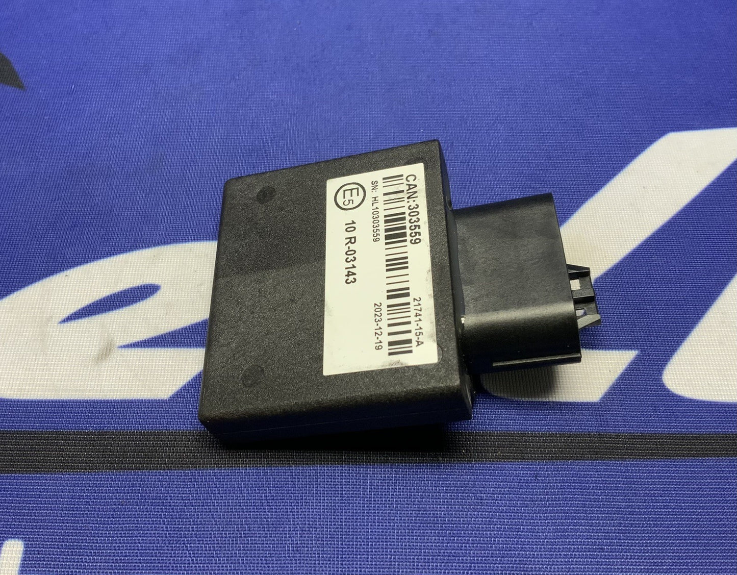 Kawasaki Steering Damper ECU (Ohlin's) ZX-10R/RR 2021-2025 OEM 21175-1529